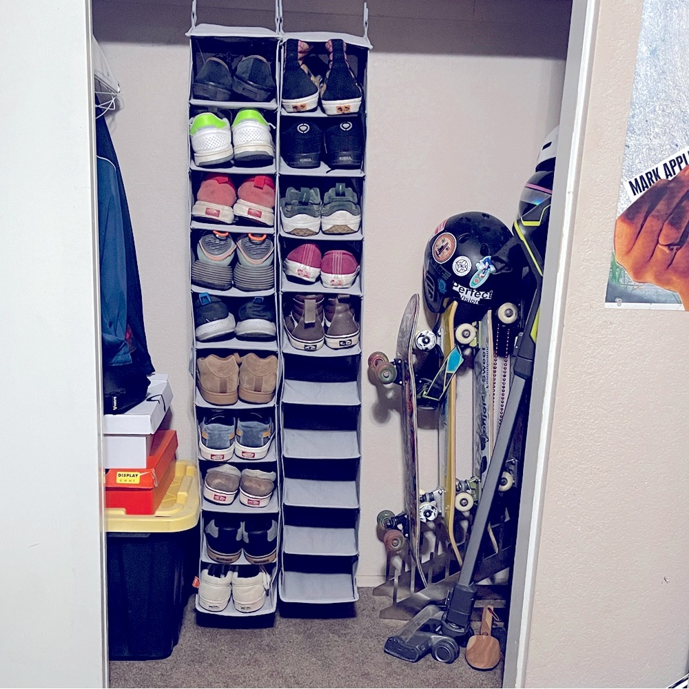 Hanging Shoe Organizer - including all these gently used size 10.5 shoes